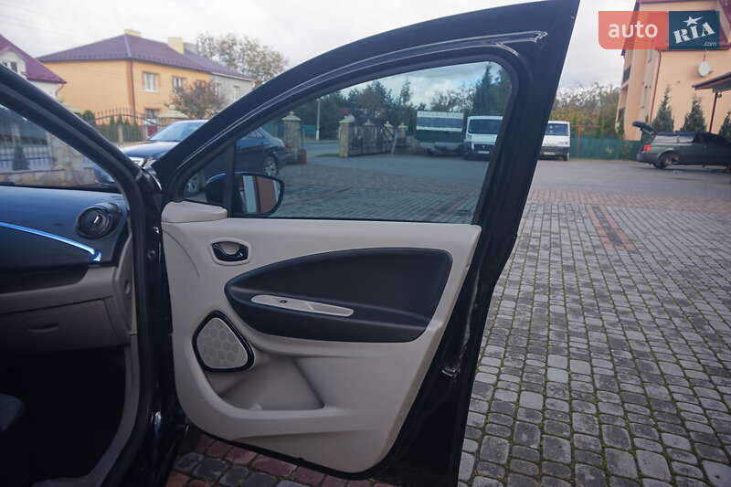 Хэтчбек Renault Zoe 2014 в Самборе