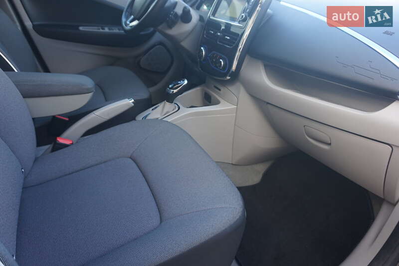 Хэтчбек Renault Zoe 2014 в Самборе