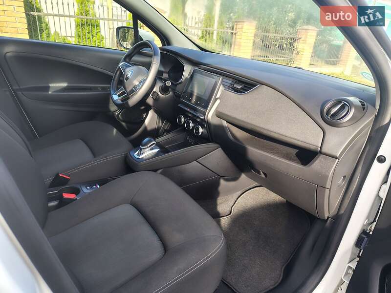 Хэтчбек Renault Zoe 2020 в Дубно