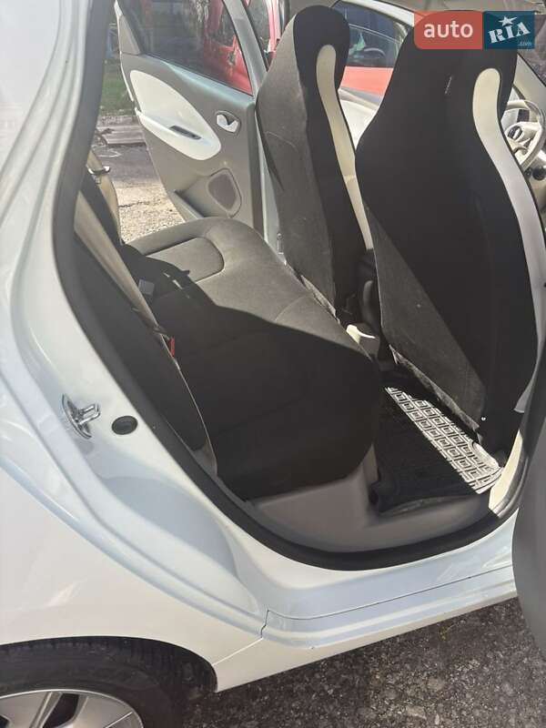 Хэтчбек Renault Zoe 2013 в Виннице фото 2 Хэтчбек Renault Zoe 2013 в Виннице