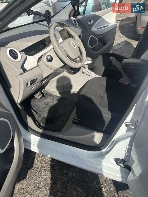 Хэтчбек Renault Zoe 2013 в Виннице фото 4 Хэтчбек Renault Zoe 2013 в Виннице