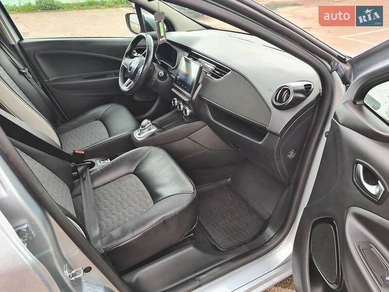 Хэтчбек Renault Zoe 2020 в Дубно