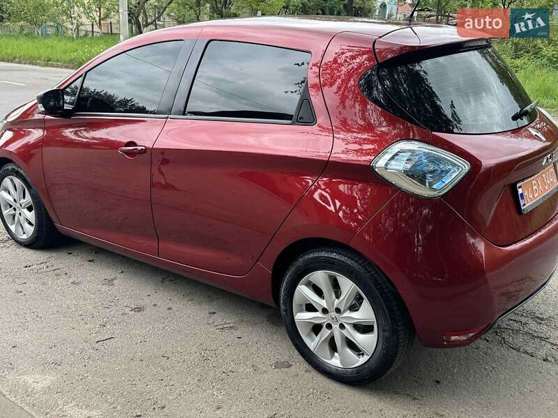 Хэтчбек Renault Zoe 2017 в Дрогобыче фото 8 Хэтчбек Renault Zoe 2017 в Дрогобыче