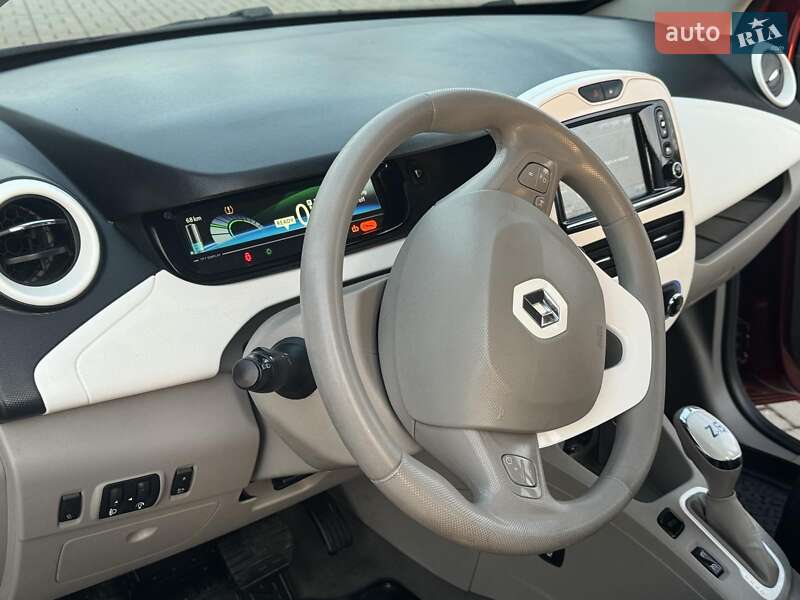 Хэтчбек Renault Zoe 2017 в Дрогобыче фото 12 Хэтчбек Renault Zoe 2017 в Дрогобыче