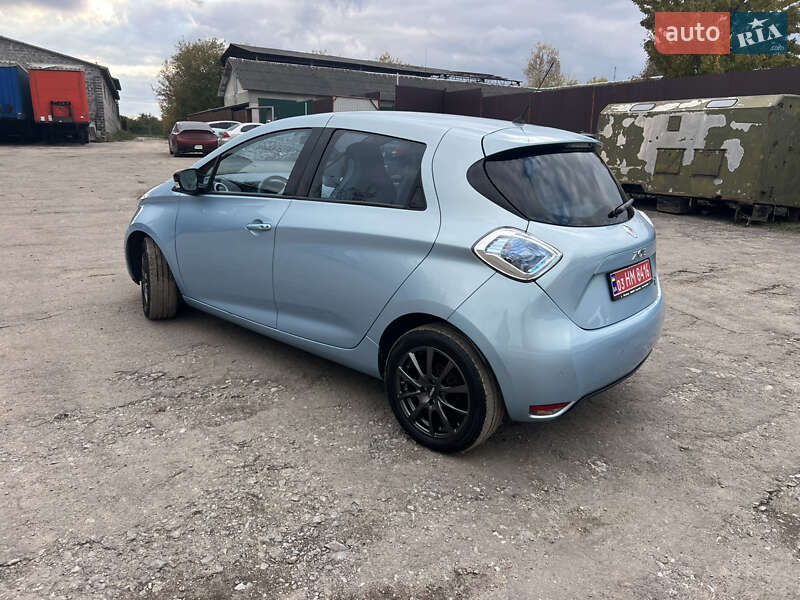 Хэтчбек Renault Zoe 2015 в Тернополе