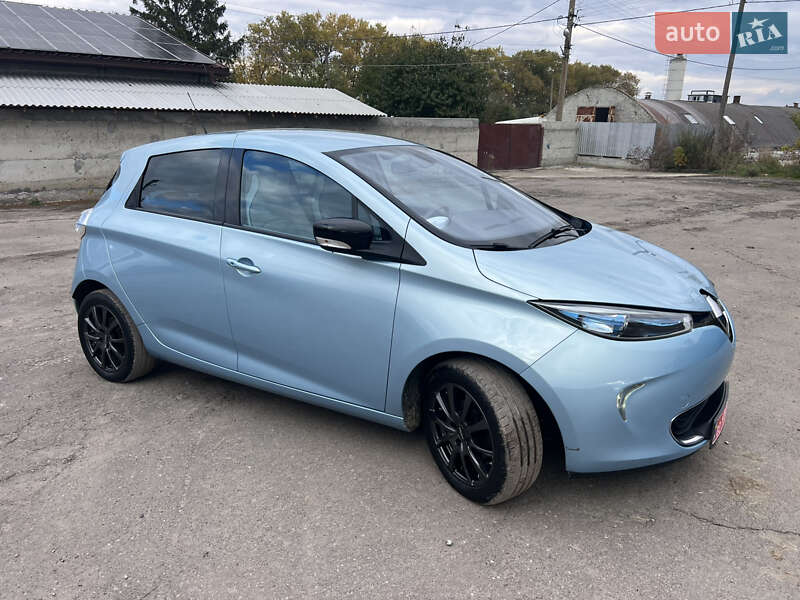 Хэтчбек Renault Zoe 2015 в Тернополе
