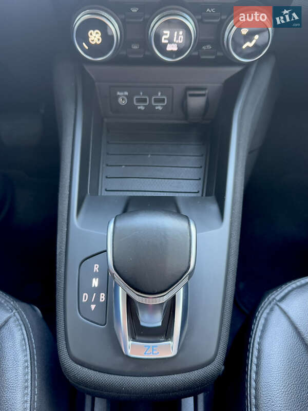 Хэтчбек Renault Zoe 2020 в Тернополе