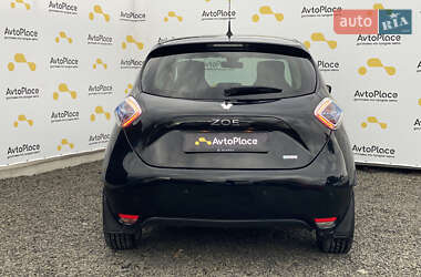Хэтчбек Renault Zoe 2016 в 
