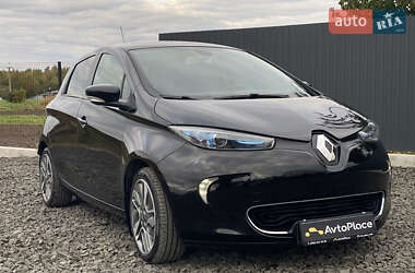 Хэтчбек Renault Zoe 2016 в 