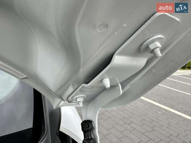 Хэтчбек Renault Zoe 2021 в Мукачево