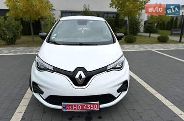 Хэтчбек Renault Zoe 2021 в 