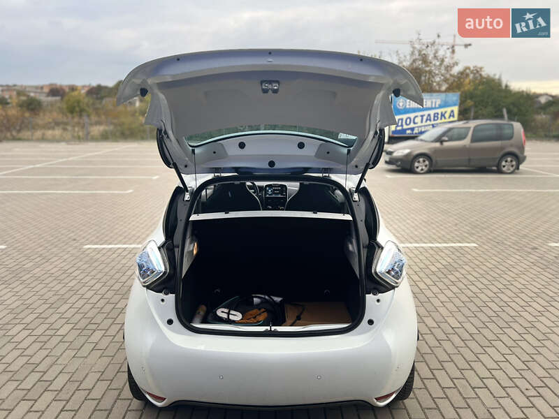 Хэтчбек Renault Zoe 2014 в Дубно
