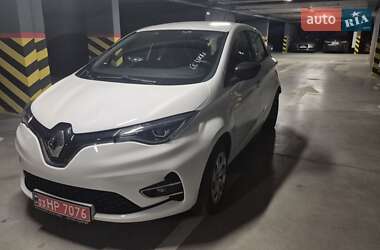 Хэтчбек Renault Zoe 2020 в 