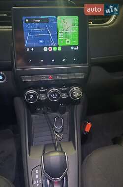 Хэтчбек Renault Zoe 2020 в 