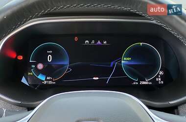 Хетчбек Renault Zoe 2022 в 