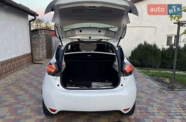 Хетчбек Renault Zoe 2022 в 
