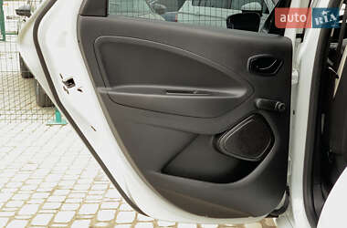 Хэтчбек Renault Zoe 2020 в 