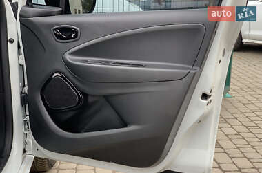 Хэтчбек Renault Zoe 2020 в 