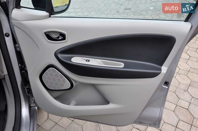 Хетчбек Renault Zoe 2015 в Львові фото 27 Хетчбек Renault Zoe 2015 в Львові