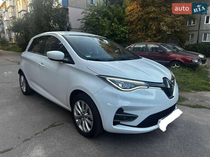 Хэтчбек Renault Zoe 2020 в 
