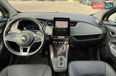 Хетчбек Renault Zoe 2019 в 