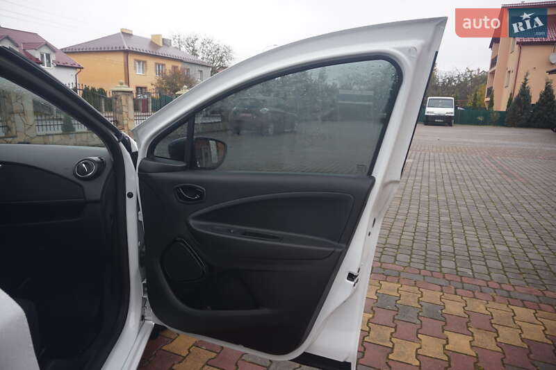 Хэтчбек Renault Zoe 2020 в Самборе