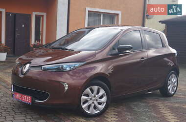 Хэтчбек Renault Zoe 2015 в 