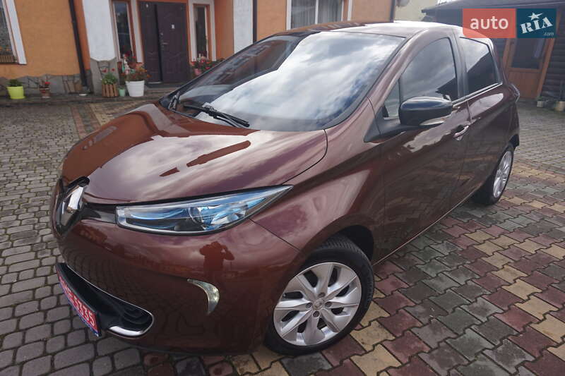 Хэтчбек Renault Zoe 2015 в Самборе