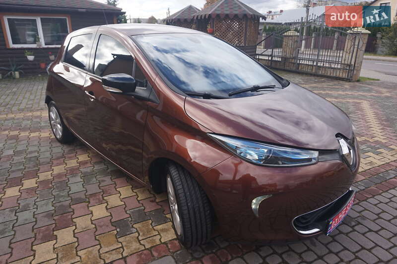 Хэтчбек Renault Zoe 2015 в Самборе