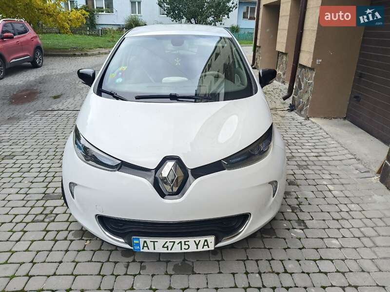 Хетчбек Renault Zoe 2017 в Надвірній фото 2 Хетчбек Renault Zoe 2017 в Надвірній