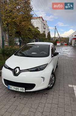 Хэтчбек Renault Zoe 2018 в 