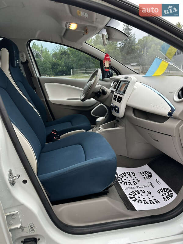 Хэтчбек Renault Zoe 2013 в Калуше