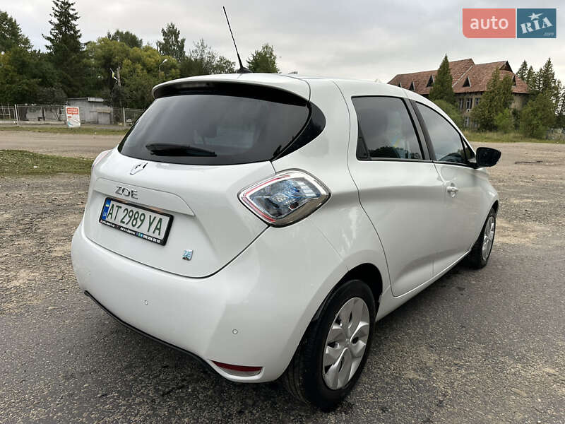 Хэтчбек Renault Zoe 2013 в Калуше