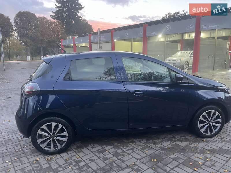 Хэтчбек Renault Zoe 2022 в Дубно