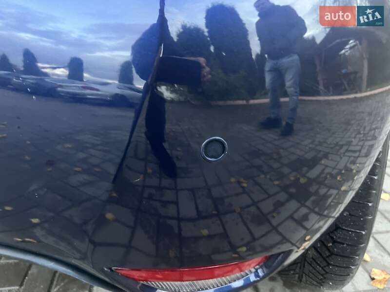 Хэтчбек Renault Zoe 2022 в Дубно