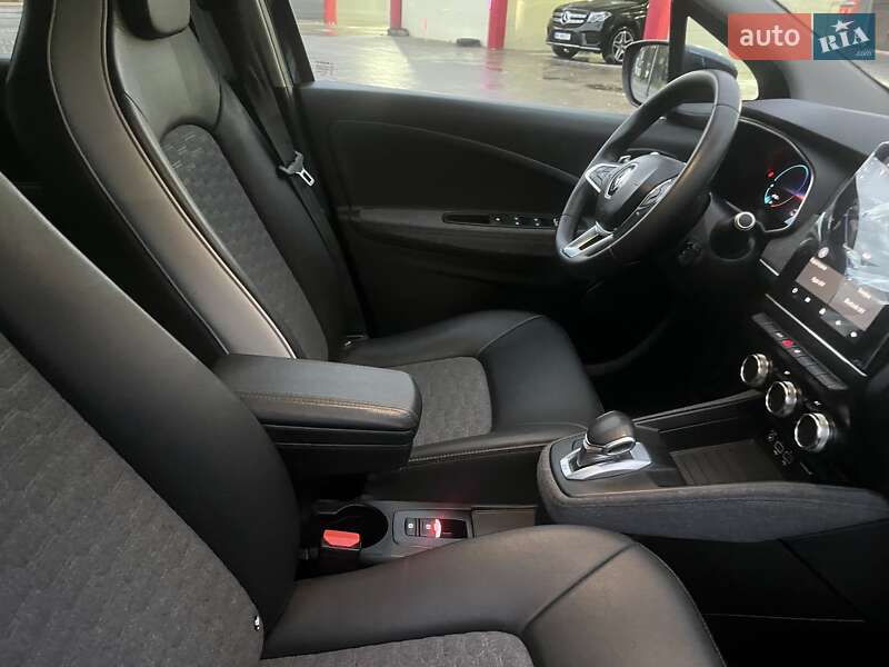 Хэтчбек Renault Zoe 2022 в Дубно