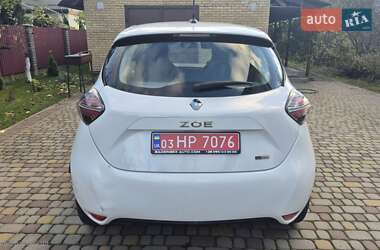 Хэтчбек Renault Zoe 2020 в 