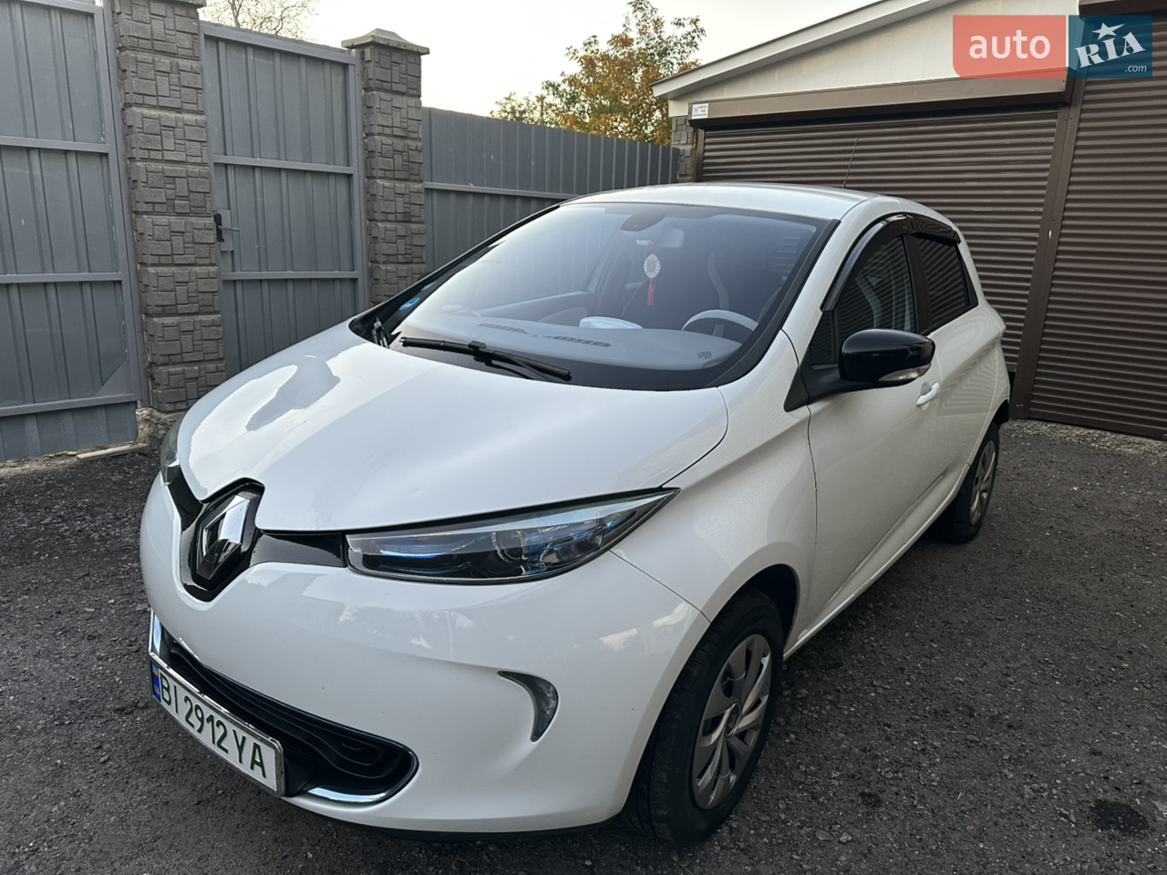 2015 Renault ZOE - мініатюра 16