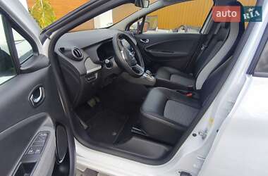 Хетчбек Renault Zoe 2020 в  фото 18 Хетчбек Renault Zoe 2020 в