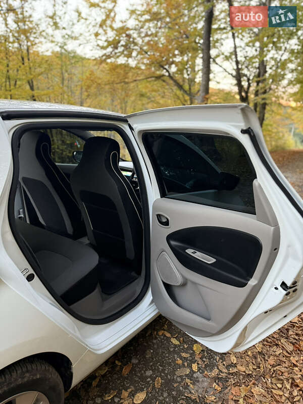 Хэтчбек Renault Zoe 2013 в Бережанах