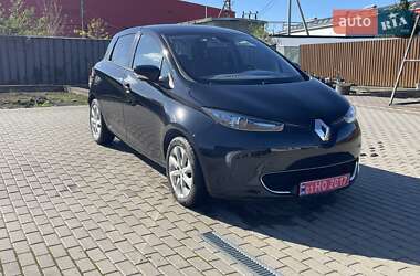 Хетчбек Renault Zoe 2014 в 
