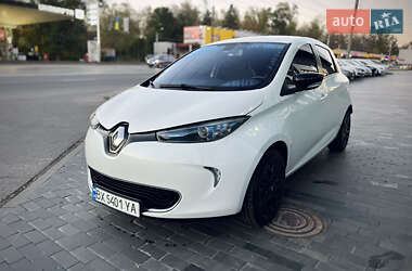 Хетчбек Renault Zoe 2015 в 