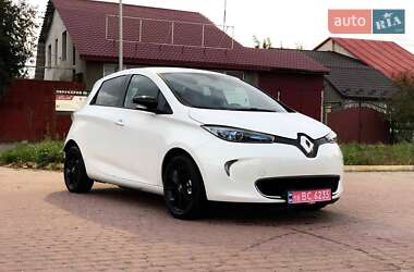Хэтчбек Renault Zoe 2017 в 
