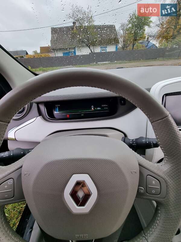 Хетчбек Renault Zoe 2017 в Рокитному