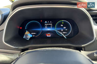 Хетчбек Renault Zoe 2020 в 
