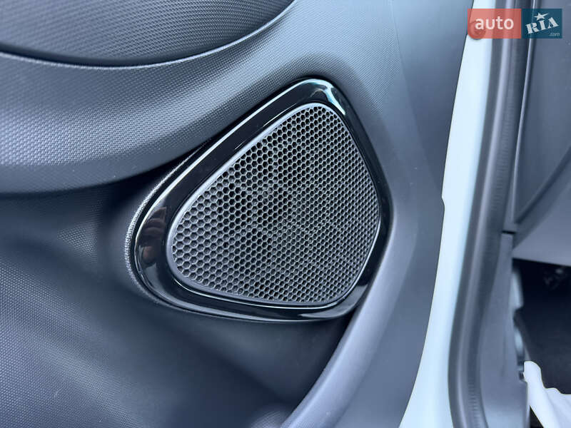 Хэтчбек Renault Zoe 2017 в Дубно фото 19 Хэтчбек Renault Zoe 2017 в Дубно