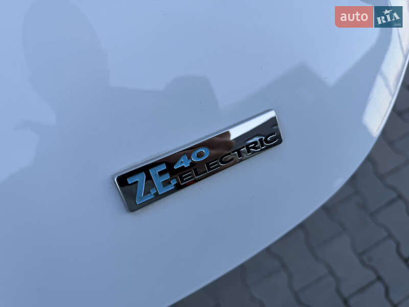 Хэтчбек Renault Zoe 2017 в Дубно фото 40 Хэтчбек Renault Zoe 2017 в Дубно
