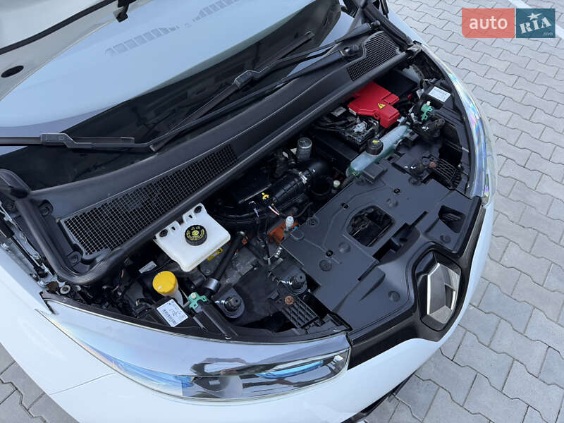 Хэтчбек Renault Zoe 2017 в Дубно фото 64 Хэтчбек Renault Zoe 2017 в Дубно