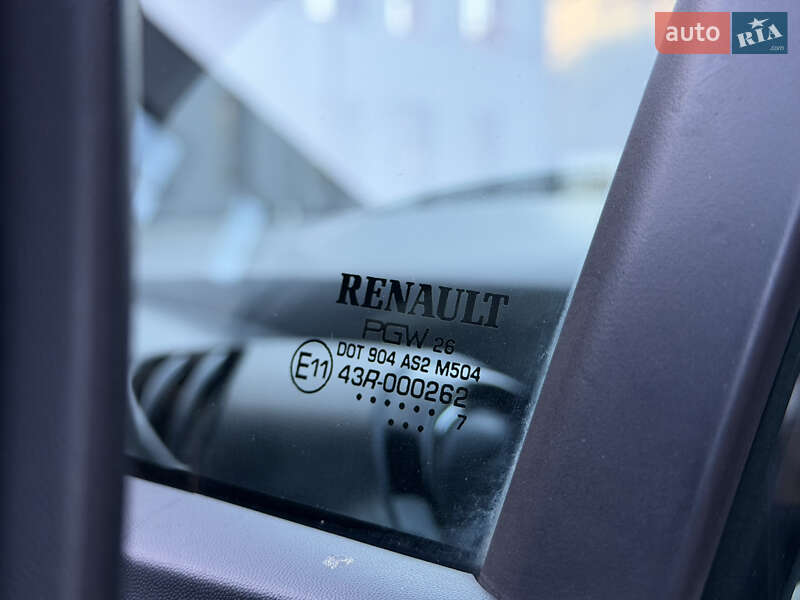 Хэтчбек Renault Zoe 2017 в Дубно фото 76 Хэтчбек Renault Zoe 2017 в Дубно