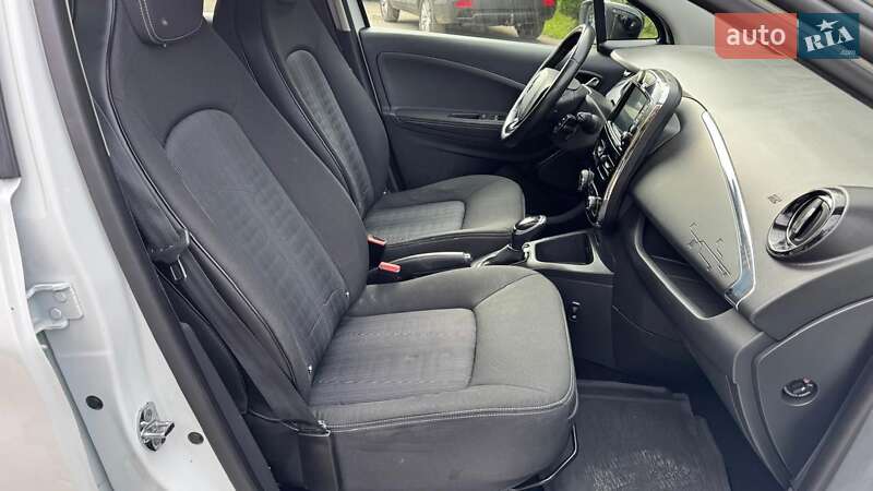 Хетчбек Renault Zoe 2018 в Бердичеві фото 23 Хетчбек Renault Zoe 2018 в Бердичеві